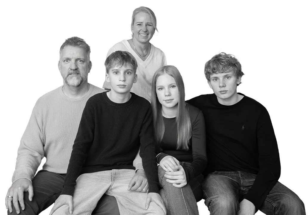 Ben und Luisa mit ihren Eltern